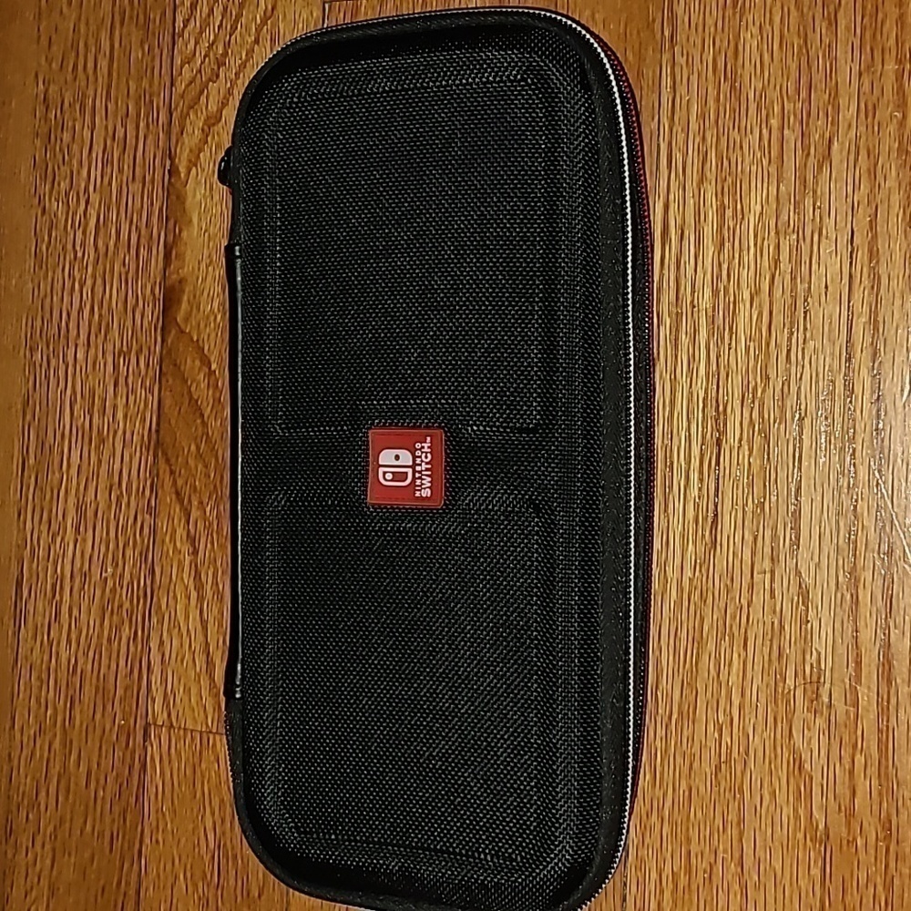 Nintendo Switch Case Only "B"